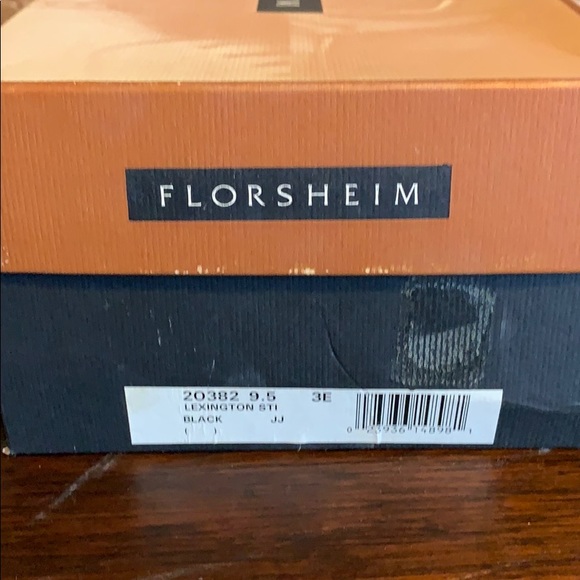 Black Dress Shoes - Picture 3 of 4